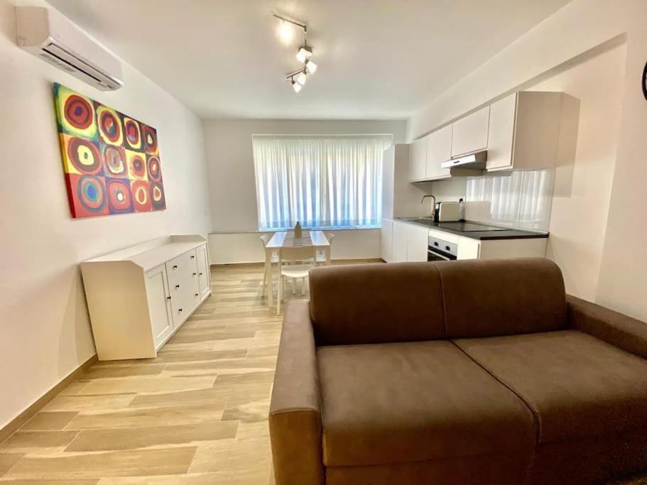 Un Raggio Di Sole Al Massimo Apartment Палермо Екстериор снимка