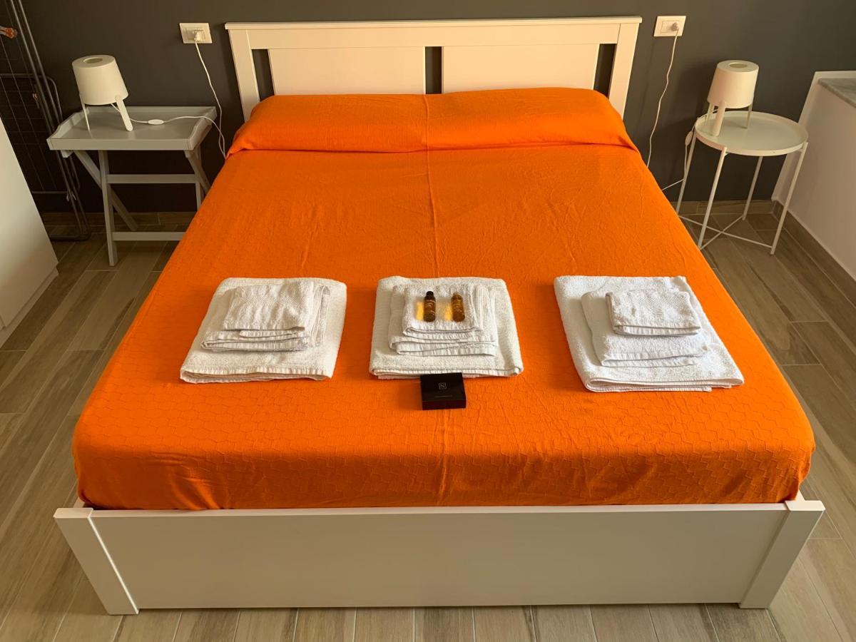 Un Raggio Di Sole Al Massimo Apartment Палермо Екстериор снимка