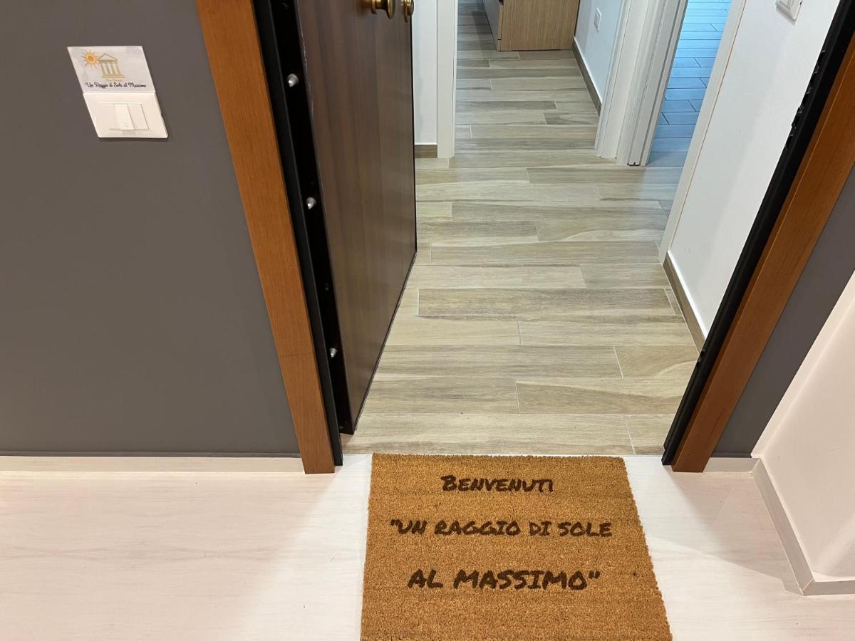 Un Raggio Di Sole Al Massimo Apartment Палермо Екстериор снимка